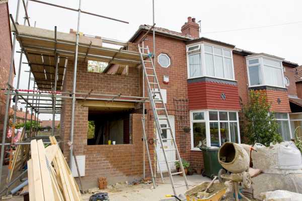 How Do Construction Methods Affect Party Wall Requirements? A Homeowner’s Guide 4 Frequently Asked Questions Dagenham