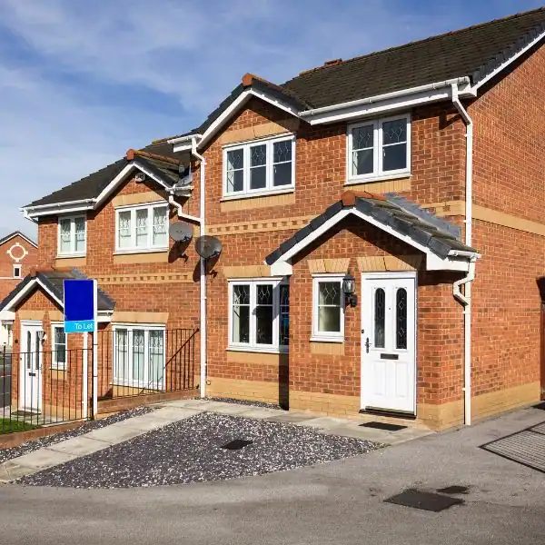 Can you start work without an agreement? 4 Image of UK home - Faulkners scenarios Dagenham
